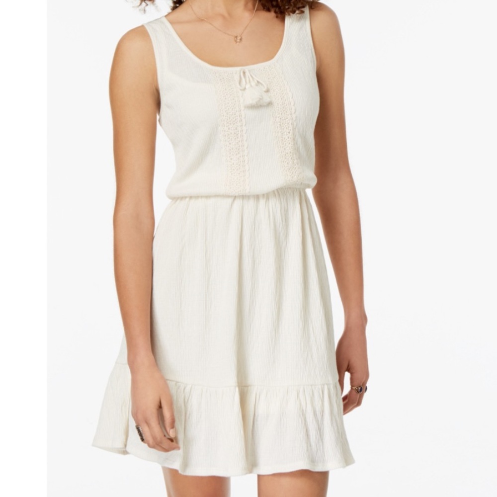 Crochet Trim Waistline Dress Size M